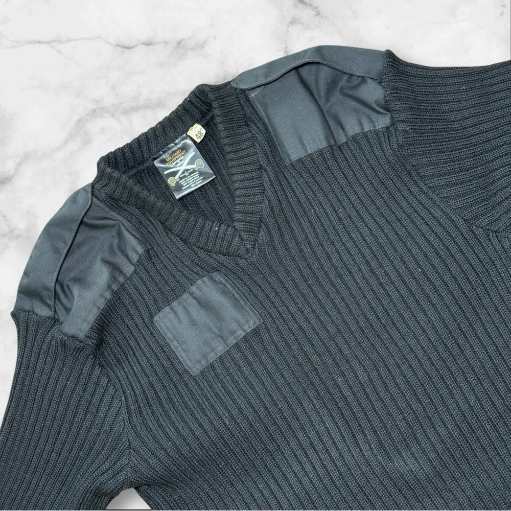 Military Equipment Sweater Pullover LS Black Elbow Patches Epaulettes Wool Sz 48